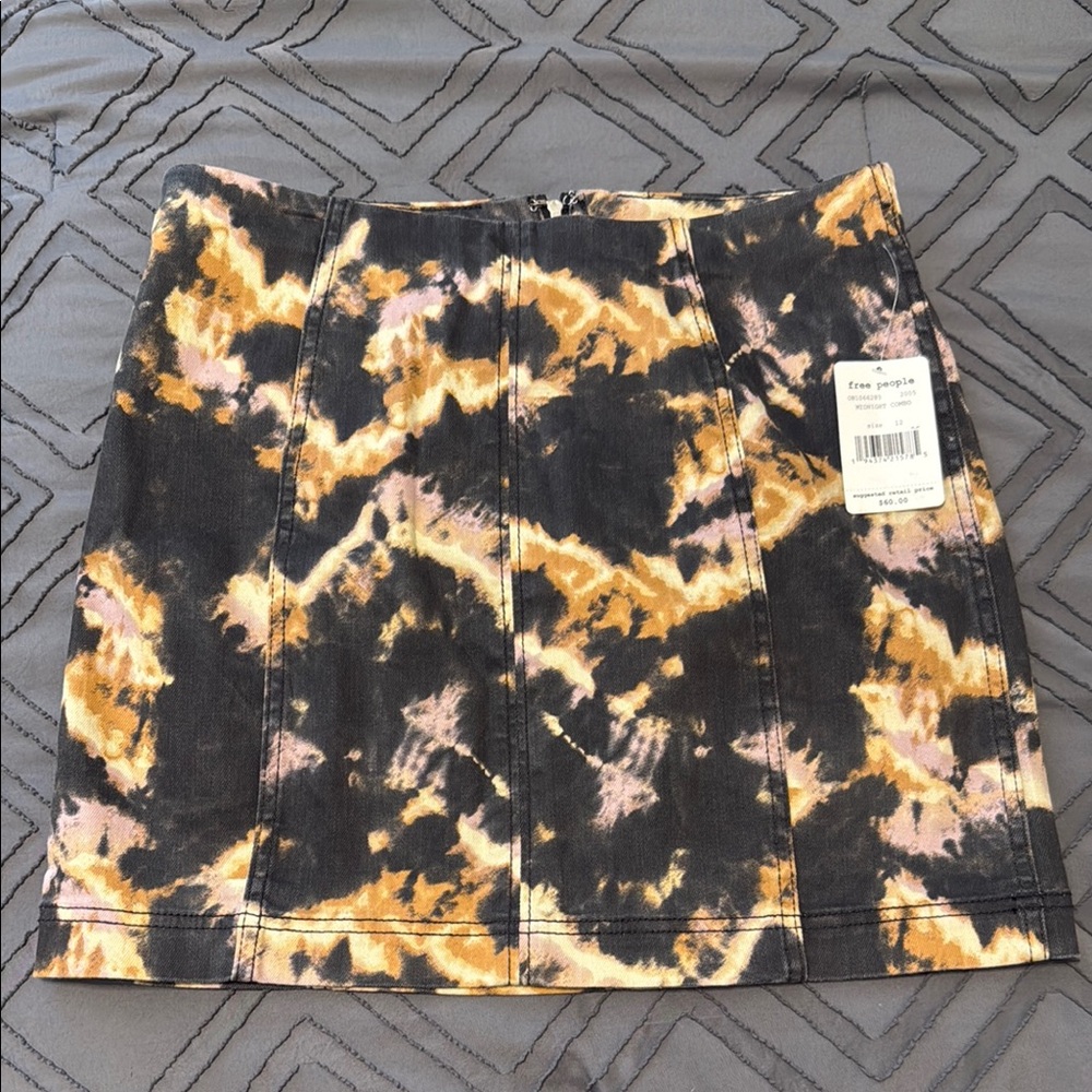 Free People Black and Gold Pleated Mini Skirt